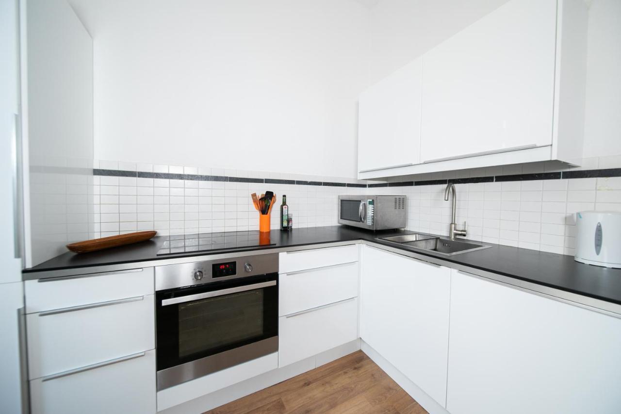 White 60 Qm Apartment - Zentral - Balkon - Messe 杜塞尔多夫 外观 照片