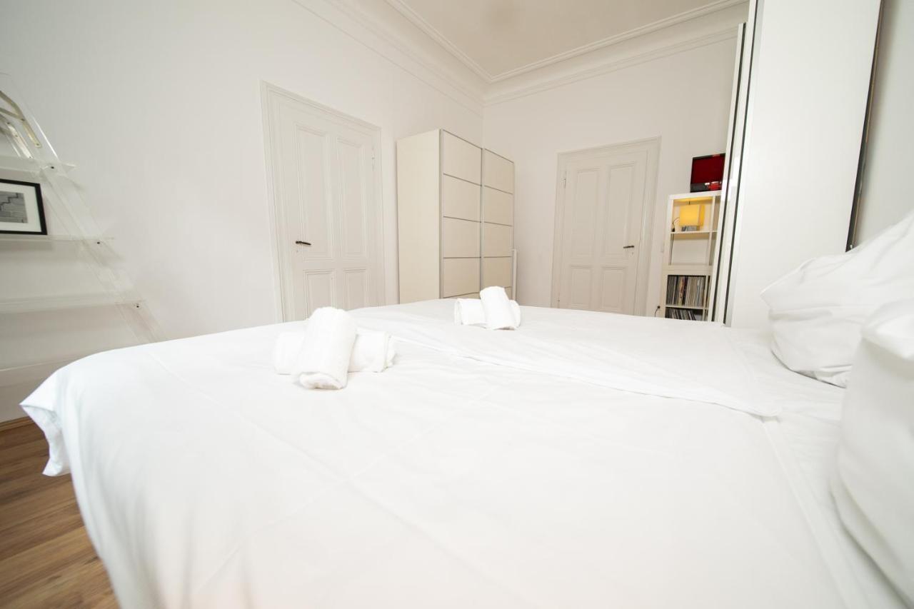 White 60 Qm Apartment - Zentral - Balkon - Messe 杜塞尔多夫 外观 照片