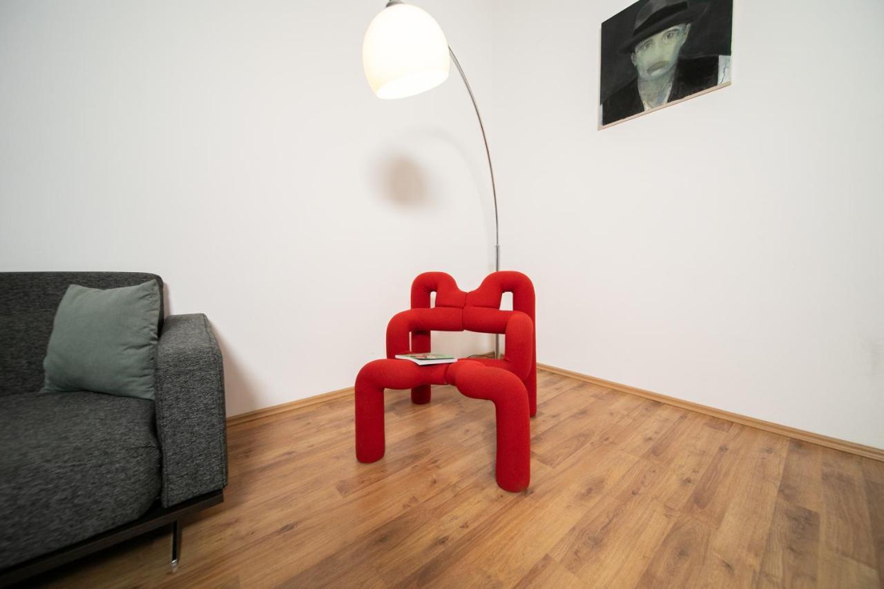 White 60 Qm Apartment - Zentral - Balkon - Messe 杜塞尔多夫 外观 照片